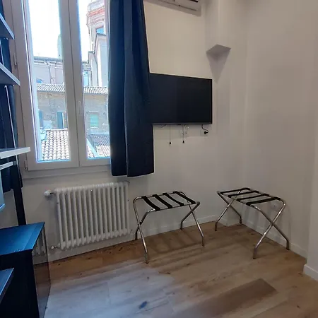 Oda ve Kahvaltı Residenza Maggiore 10 - - *